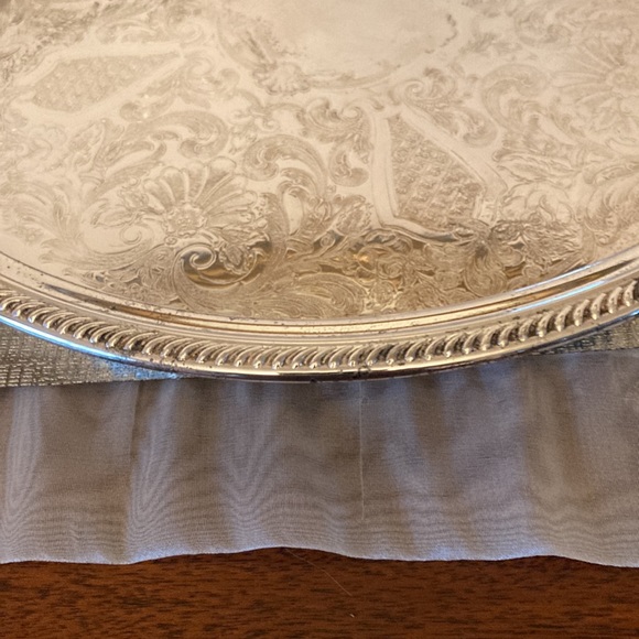 Vintage British Leonard Silver Tray - Picture 2 of 8